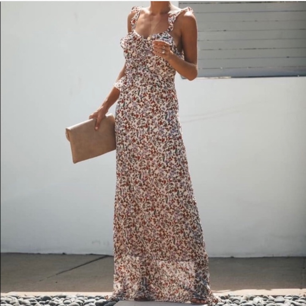 Vici maxi dress size small